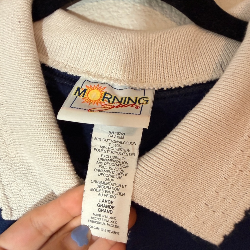 Vintage Morning Sun Large Cozy Blue Sweater Peter Pan Collar with Cat Design - Picture 3 of 4